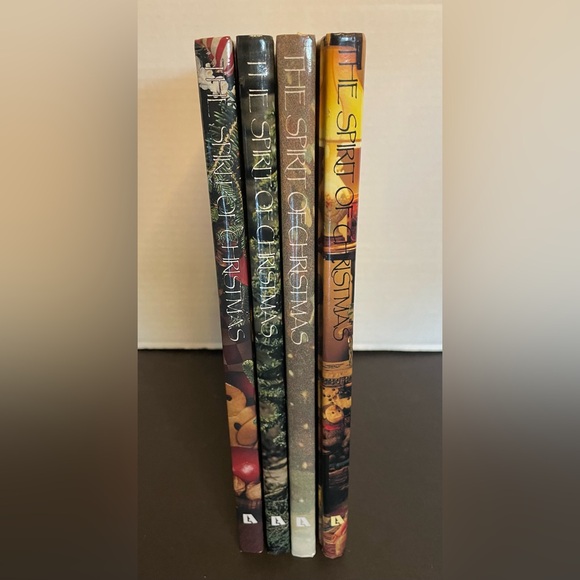 The Spirit of Christmas collection hardcover books Excellent condition 4 books - Picture 3 of 4